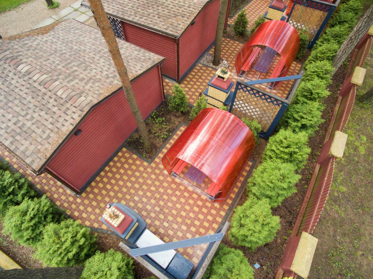 Hotel Porto Marine à Jūrkalne Extérieur photo